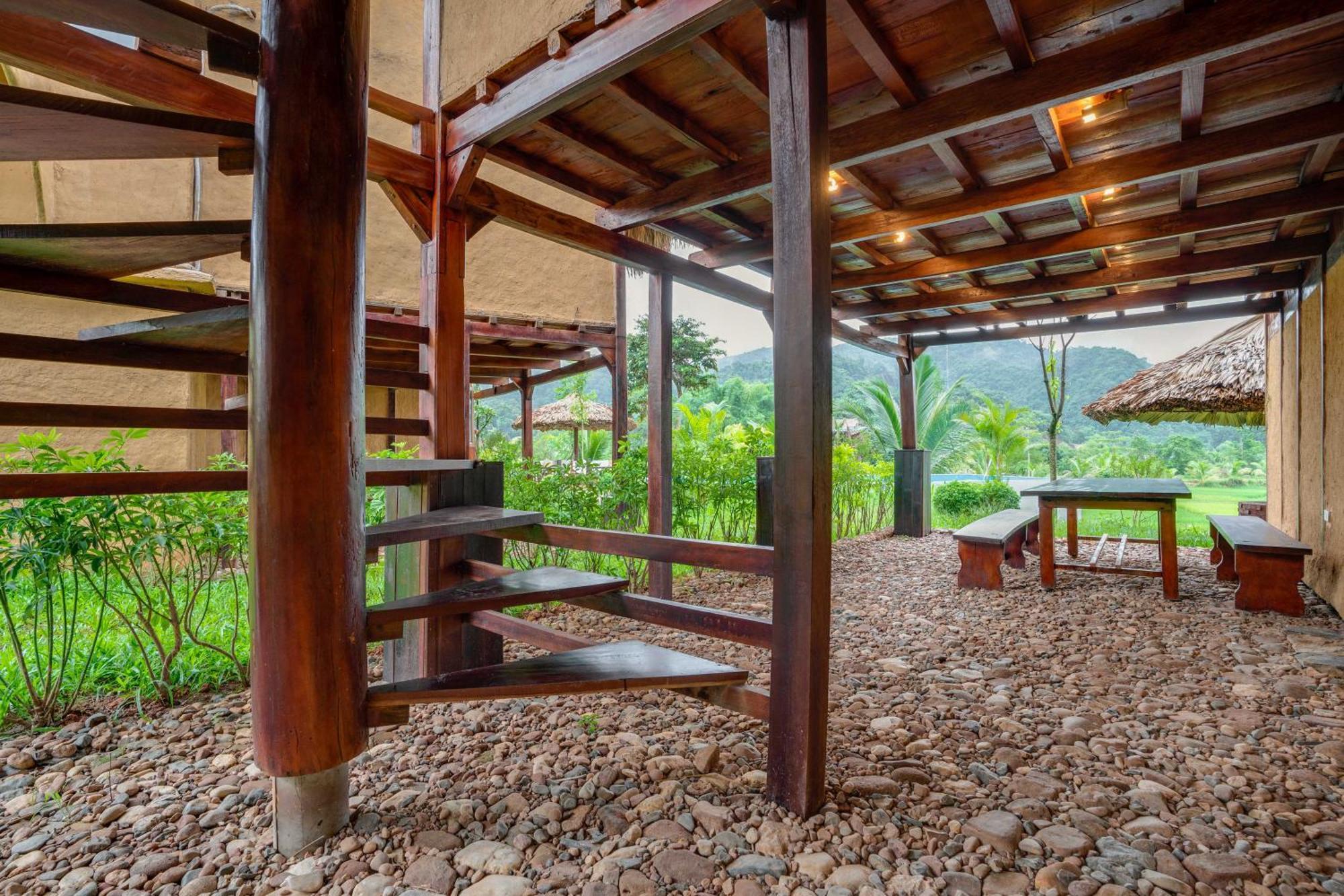 Hotel Mai Chau Onsen Retreat Zewnętrze zdjęcie