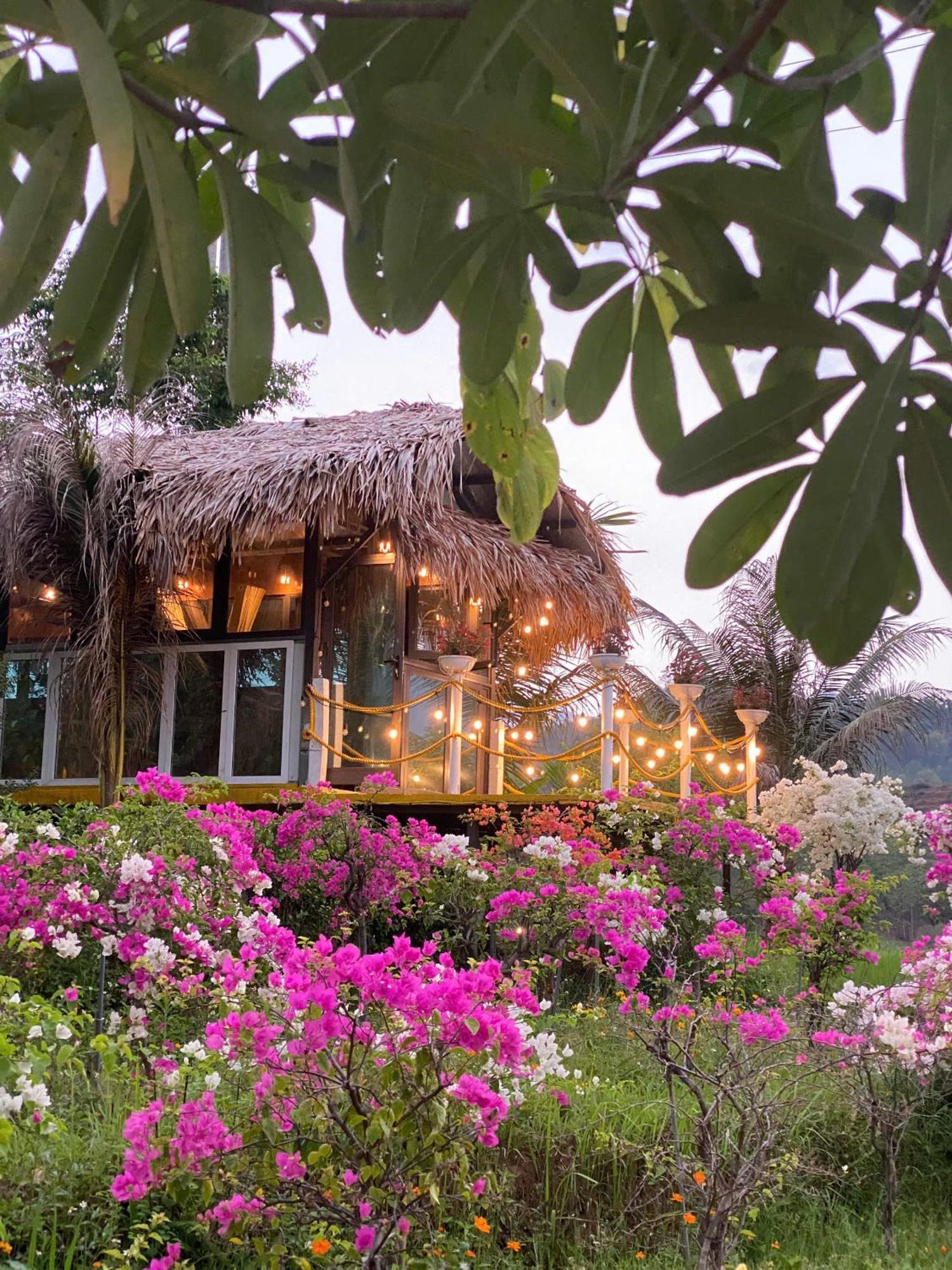 Hotel Mai Chau Onsen Retreat Zewnętrze zdjęcie
